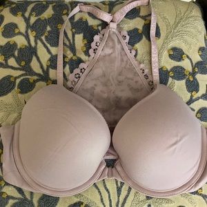 Victoria’s Secret Razor Back Push Up Bra